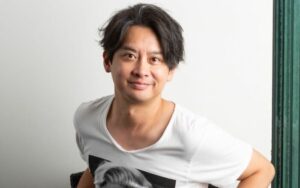 加藤晴彦の画像